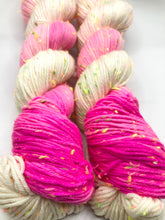 Load image into Gallery viewer, Blushy - Sprinkle DK