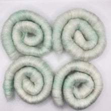 Load image into Gallery viewer, Wintergreen - Art Rolags