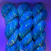 Load image into Gallery viewer, Aqualiscious - Confetti Tweed