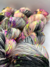 Load image into Gallery viewer, High Voltage - Confetti Tweed