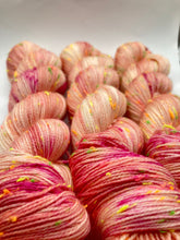 Load image into Gallery viewer, Peach Orchid - Confetti Tweed