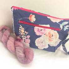 Load image into Gallery viewer, Peony Print Project Bag

