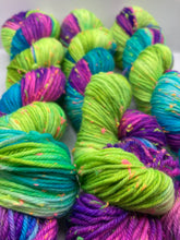 Load image into Gallery viewer, Mermaid Rave  - Sprinkle DK
