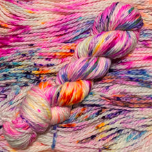 Load image into Gallery viewer, Tie Dye Diva - Beat Drop Bulky
