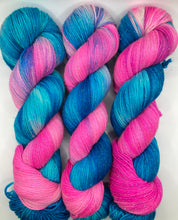 Load image into Gallery viewer, Unicorn - Glitzy Fingering
