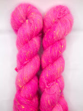 Load image into Gallery viewer, Fuschialiscious - Fancy Fluff
