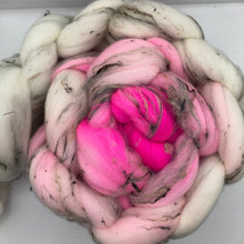 Load image into Gallery viewer, Blushy - Shaniko Tweed
