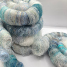 Load image into Gallery viewer, Pretty Bird - Art Rolags
