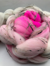Load image into Gallery viewer, Blushy - Shaniko Tweed
