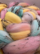 Load image into Gallery viewer, Saltwater Taffy - Shaniko Tweed
