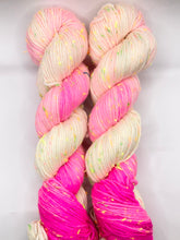 Load image into Gallery viewer, Blushy  - Sprinkle DK
