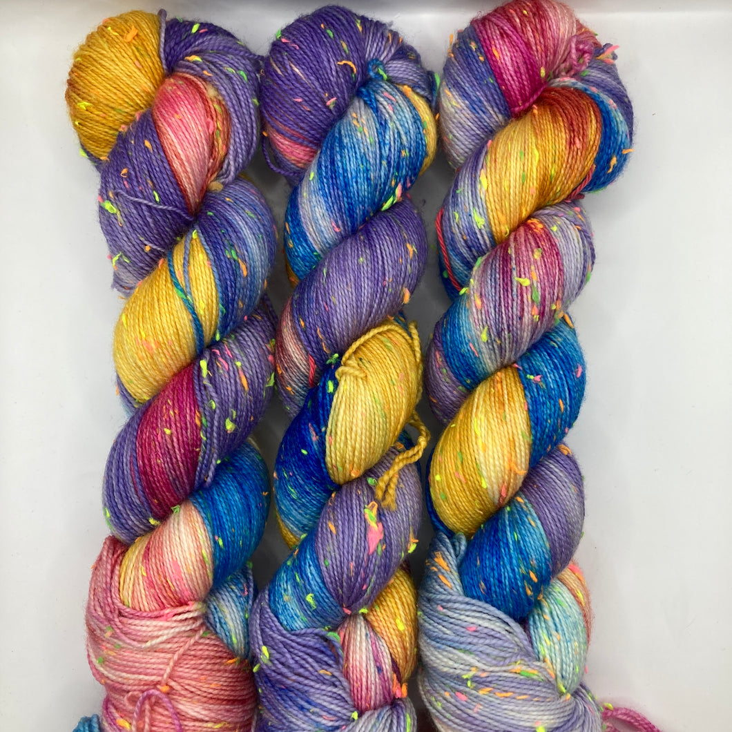 Sunrise at the Pier - Confetti Tweed