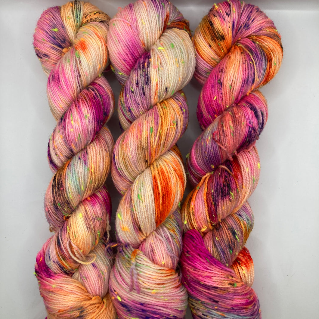 Tie Dye Diva - Confetti Tweed