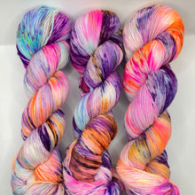 Load image into Gallery viewer, Tie Dye Diva - Fantastical Fingering
