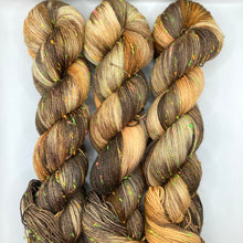 Load image into Gallery viewer, Dark Maple - Confetti Tweed
