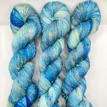 Load image into Gallery viewer, Little Bluebird - Confetti Tweed
