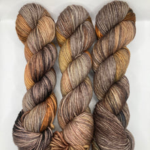 Load image into Gallery viewer, Dark Maple - Dazzling DK
