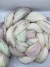 Load image into Gallery viewer, Mother of Pearl - Shaniko Tweed
