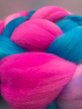 Load image into Gallery viewer, Unicorn - Rambouillet
