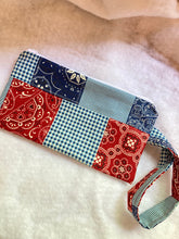 Load image into Gallery viewer, Patchwork and Stars Notions Pouch
